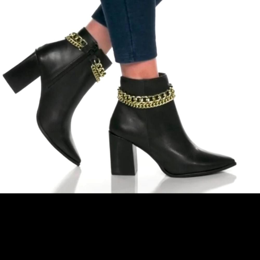 Steve Madden Perlina Bootie Black Leather Gold Chain Boot Size 9.5